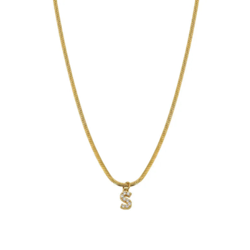 Belle Lettre Necklace