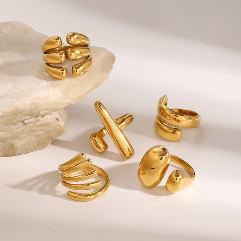 Le Eugènie Ring
